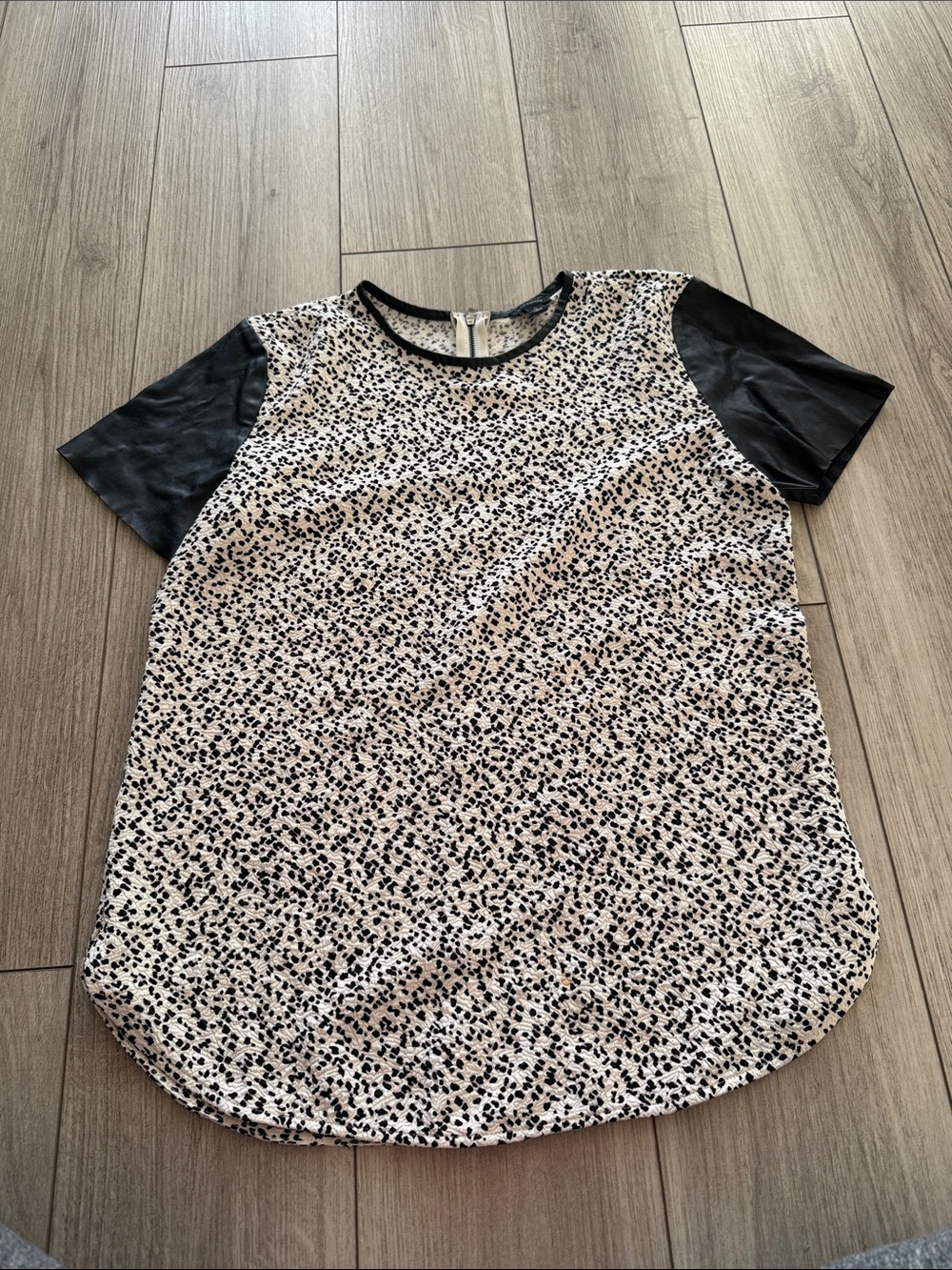 Ann Taylor Black and Cream Printed Short Sleeve Top with Faux Leather Sleeves S